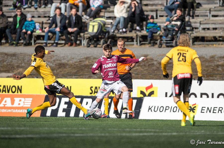 24.4.2016 - (KuPS-FC Lahti)