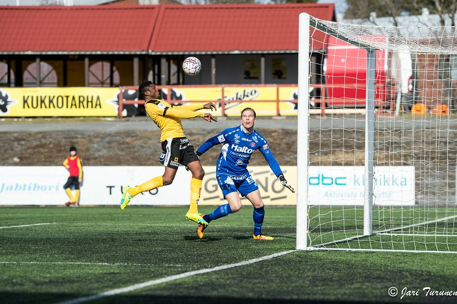 24.4.2016 - (KuPS-FC Lahti)