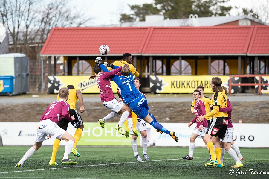 24.4.2016 - (KuPS-FC Lahti)