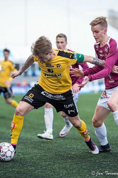 24.4.2016 - (KuPS-FC Lahti)