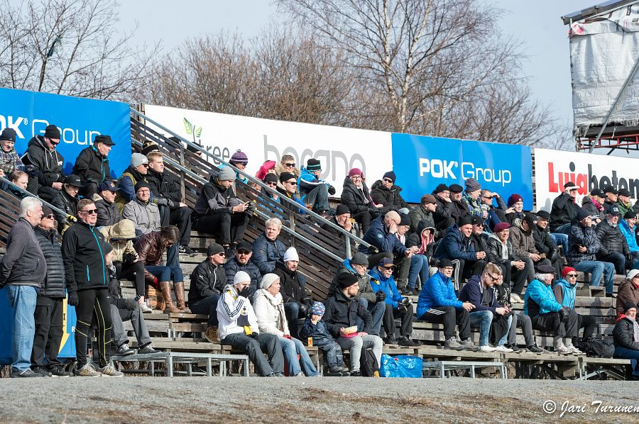 24.4.2016 - (KuPS-FC Lahti)