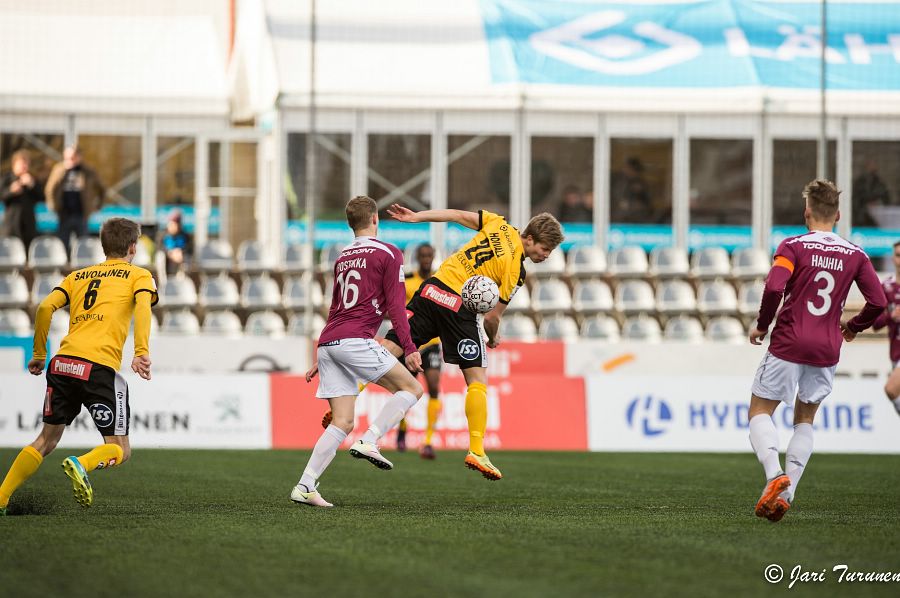 24.4.2016 - (KuPS-FC Lahti)