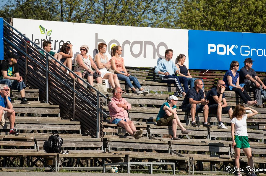 8.5.2016 - (Pallokissat N-FC Honka N)