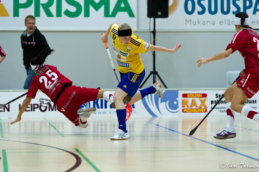 25.9.2011 - (OLS N-Tiikerit N)