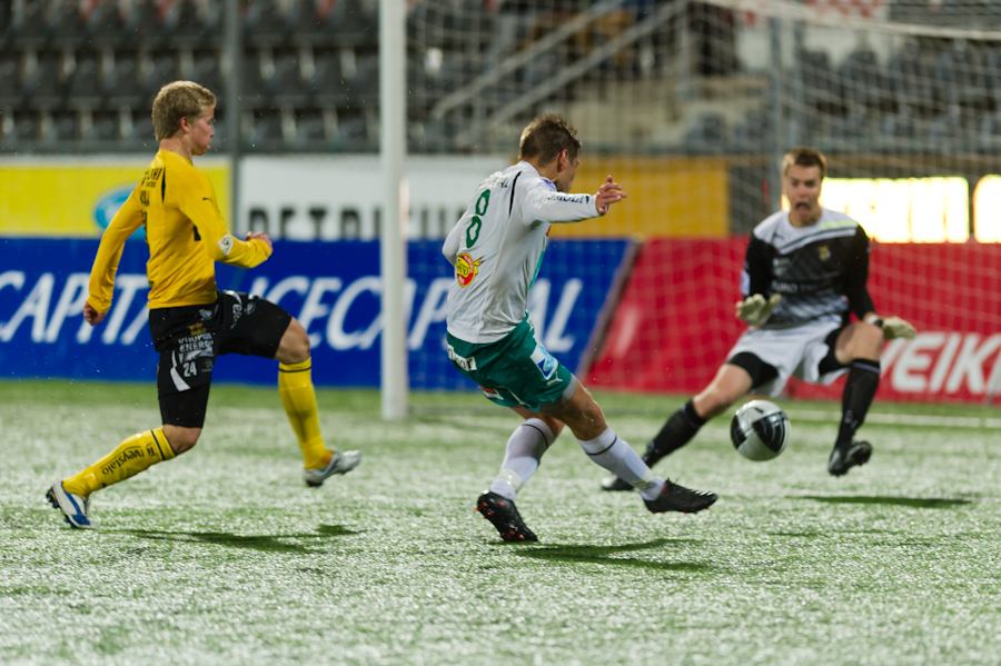 28.9.2011 - (KuPS-IFK Mariehamn)