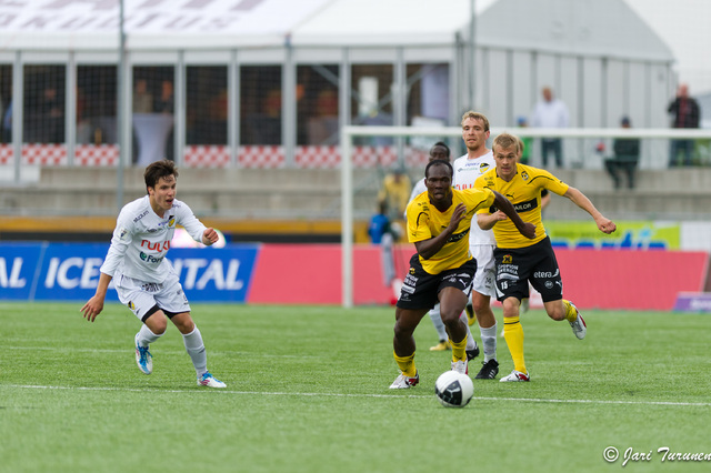 30.5.2011 - (KuPS-FC Honka)