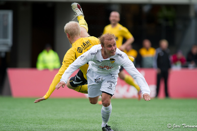 30.5.2011 - (KuPS-FC Honka)