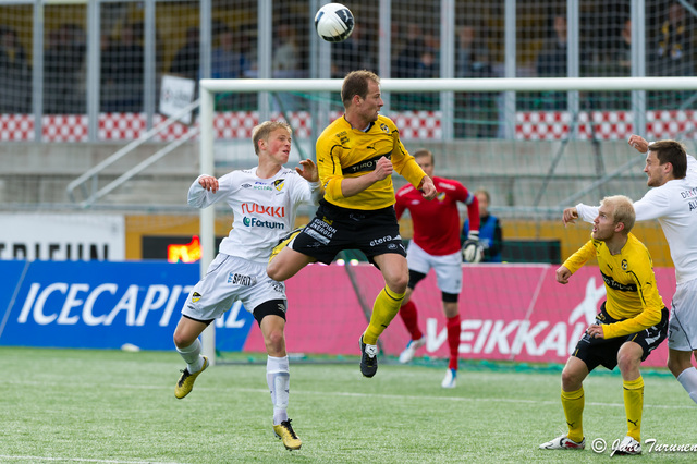 30.5.2011 - (KuPS-FC Honka)