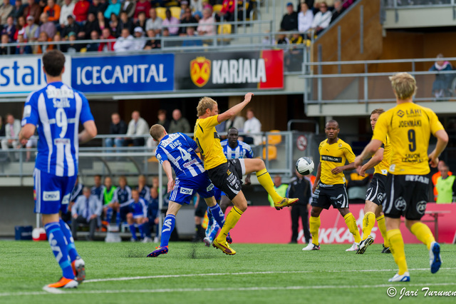 4.7.2011 - (KuPS-HJK)