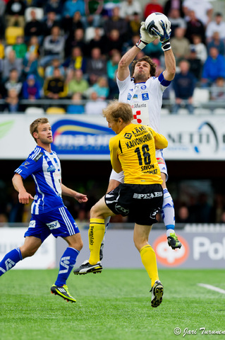 4.7.2011 - (KuPS-HJK)