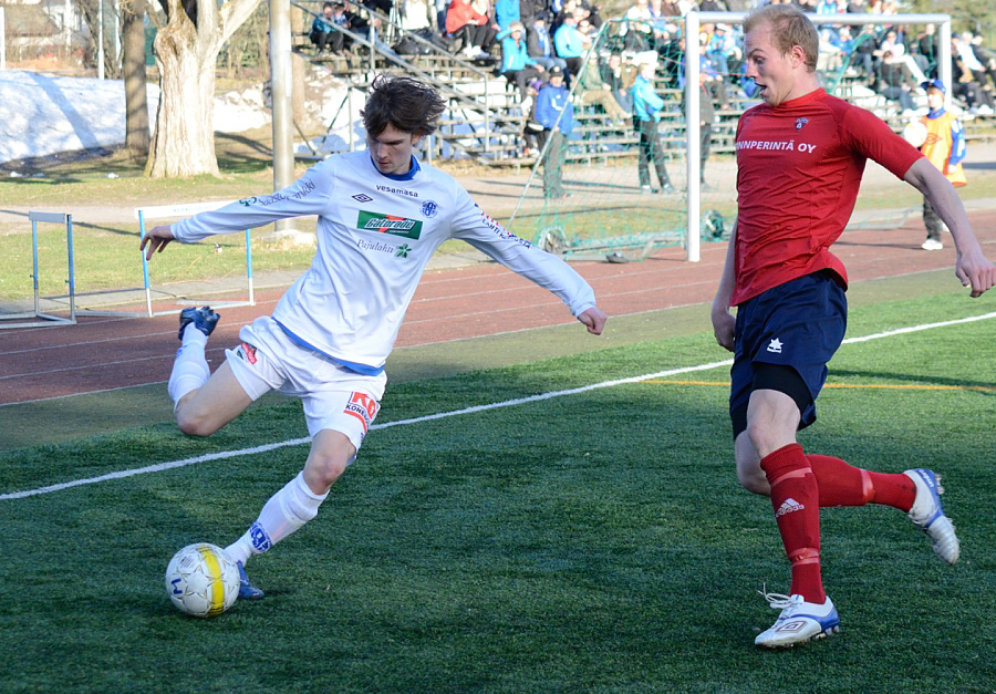 29.4.2012 - (FC Kuusysi-Atlantis FC)