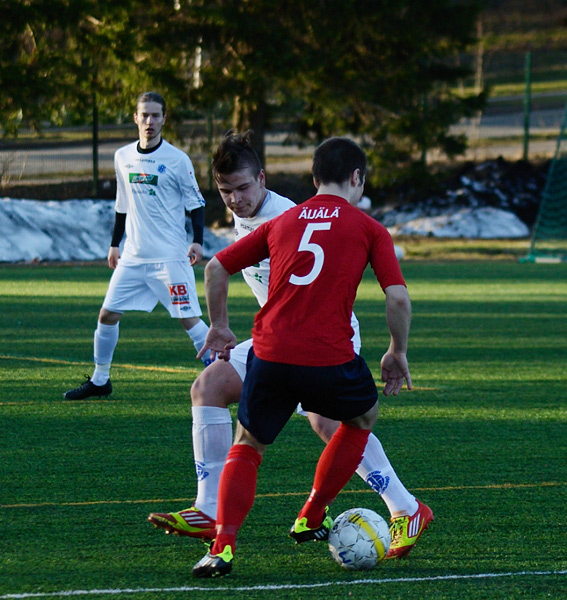 29.4.2012 - (FC Kuusysi-Atlantis FC)