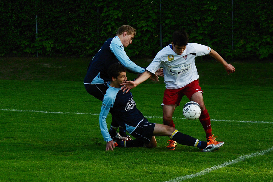 31.5.2012 - (Lahen Pojat-FC Viikingit 2)