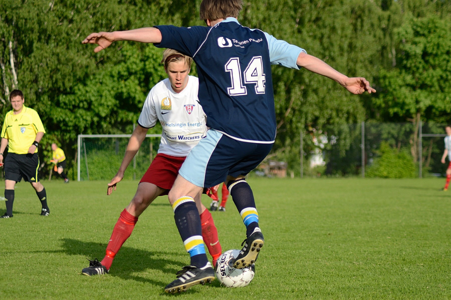 31.5.2012 - (Lahen Pojat-FC Viikingit 2)