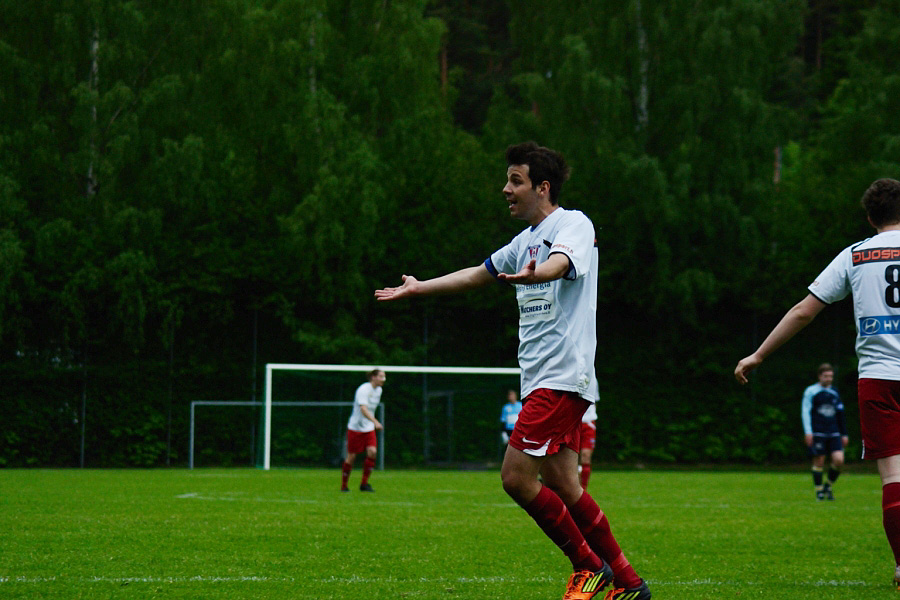 31.5.2012 - (Lahen Pojat-FC Viikingit 2)