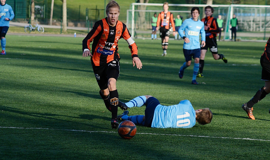 5.5.2012 - (FC Reipas B-Kaarina YJ B)