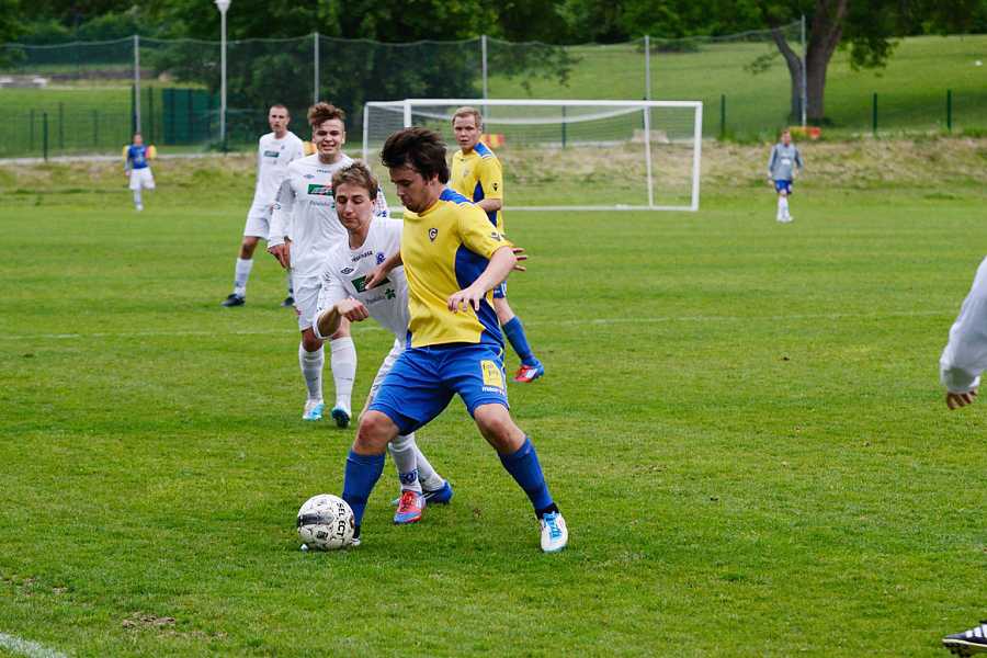 9.6.2012 - (FC Kuusysi-Gnistan)