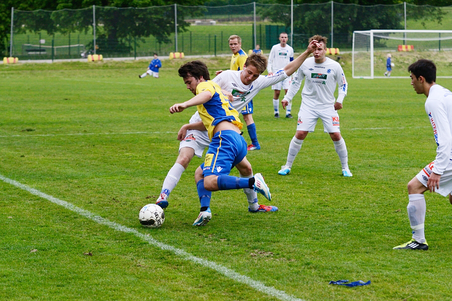 9.6.2012 - (FC Kuusysi-Gnistan)