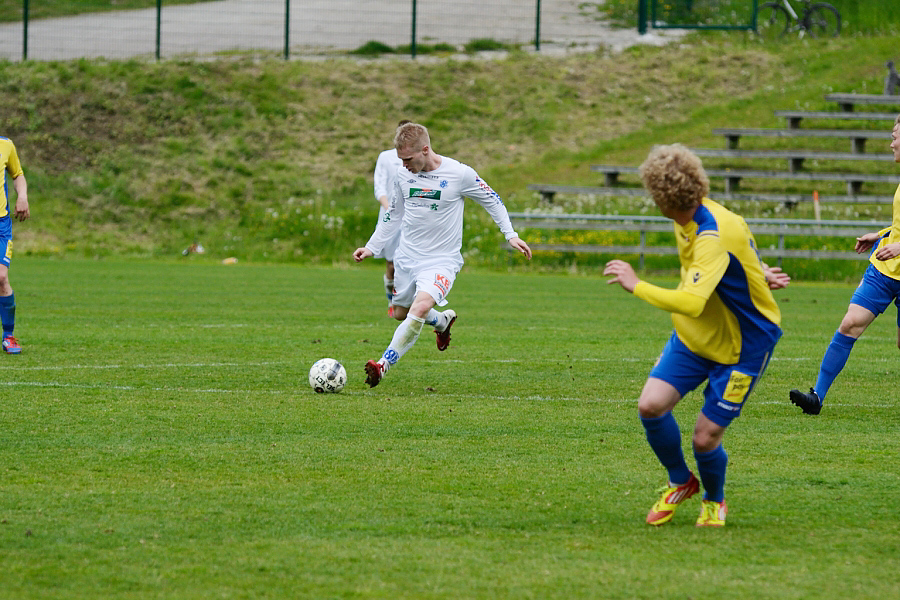 9.6.2012 - (FC Kuusysi-Gnistan)