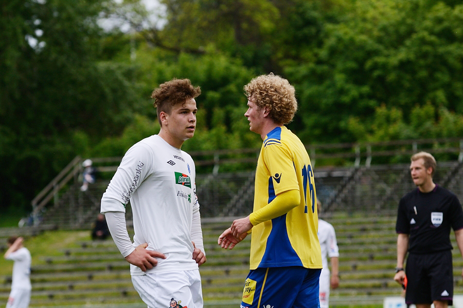 9.6.2012 - (FC Kuusysi-Gnistan)