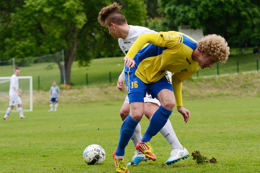 9.6.2012 - (FC Kuusysi-Gnistan)