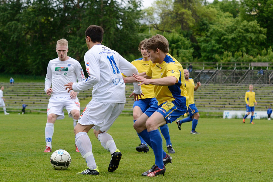 9.6.2012 - (FC Kuusysi-Gnistan)