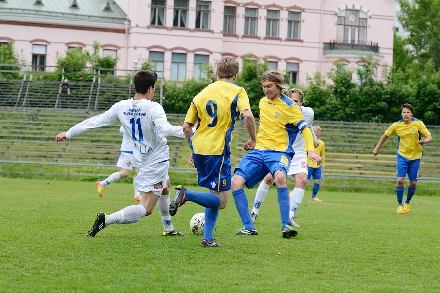 9.6.2012 - (FC Kuusysi-Gnistan)