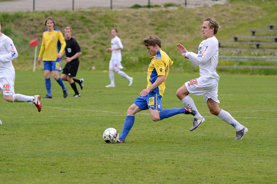 9.6.2012 - (FC Kuusysi-Gnistan)