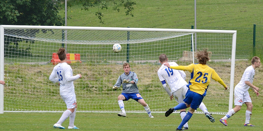 9.6.2012 - (FC Kuusysi-Gnistan)