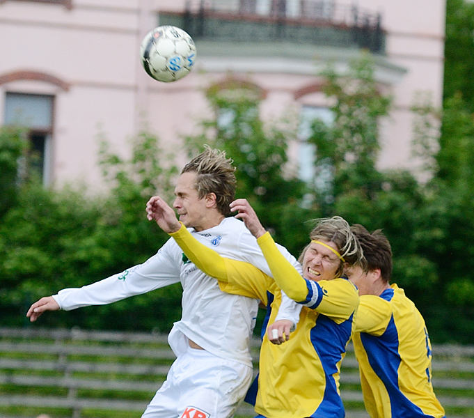 9.6.2012 - (FC Kuusysi-Gnistan)