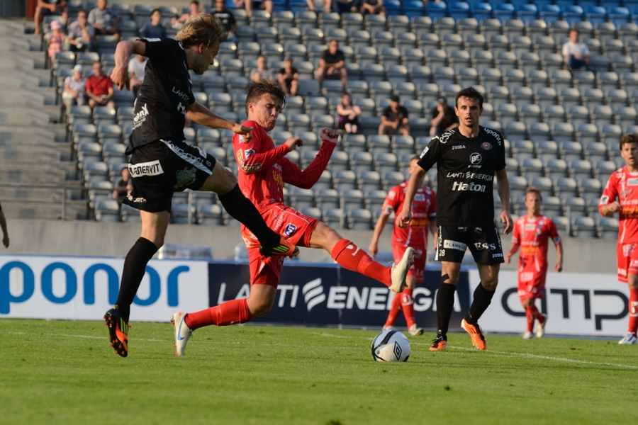 29.7.2012 - (FC Lahti-FF Jaro)