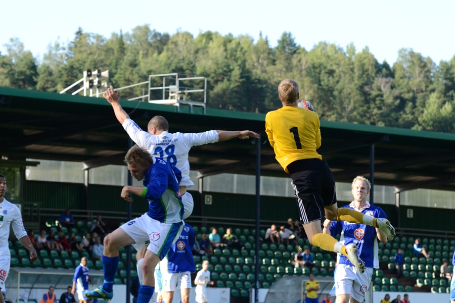 4.8.2012 - (FC Kuusysi-FC Futura)