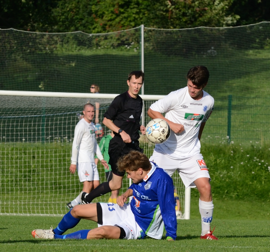 4.8.2012 - (FC Kuusysi-FC Futura)