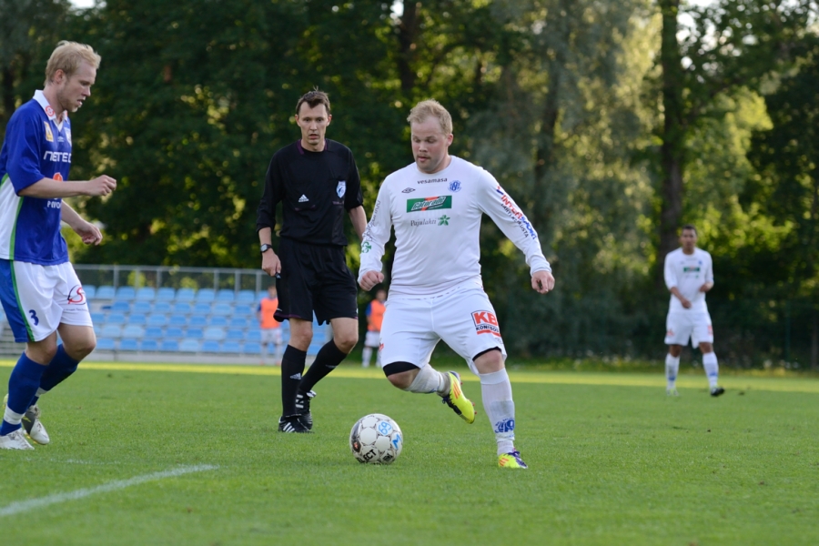 4.8.2012 - (FC Kuusysi-FC Futura)