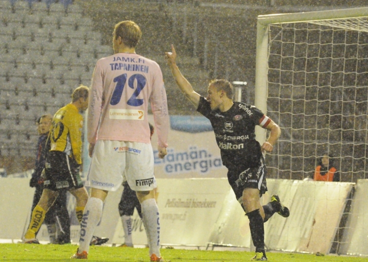 23.9.2012 - (FC Lahti-JJK)