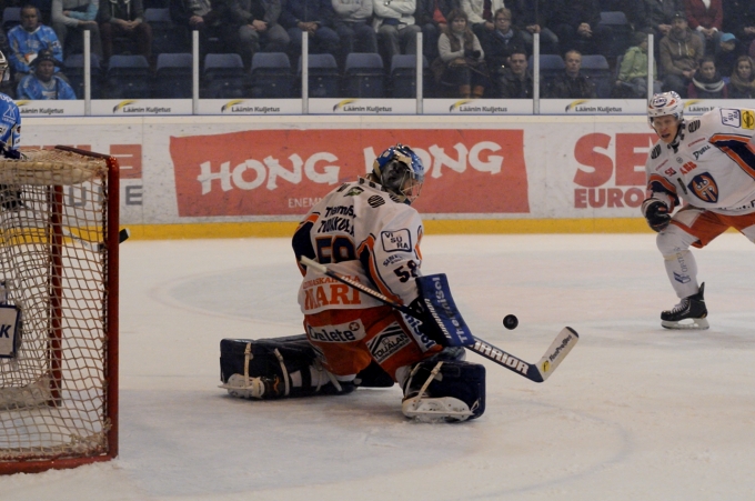 27.9.2012 - (Pelicans-Tappara)