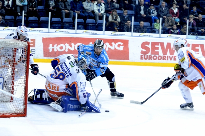 27.9.2012 - (Pelicans-Tappara)