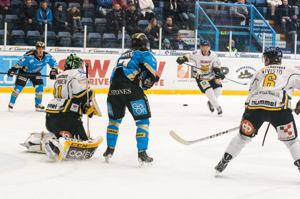 21.1.2014 - (Pelicans-Ilves)