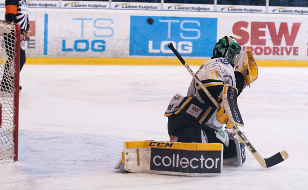 21.1.2014 - (Pelicans-Ilves)