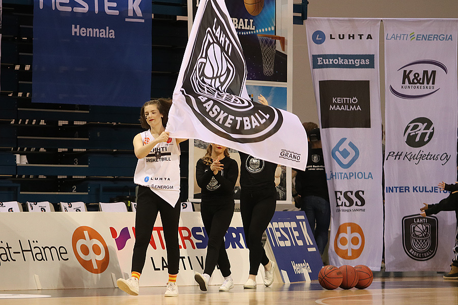 15.4.2019 - (Lahti Basketball-Bisons)