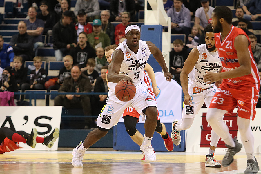 15.4.2019 - (Lahti Basketball-Bisons)