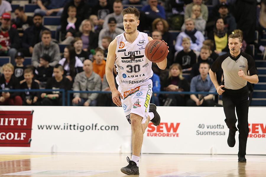 15.4.2019 - (Lahti Basketball-Bisons)