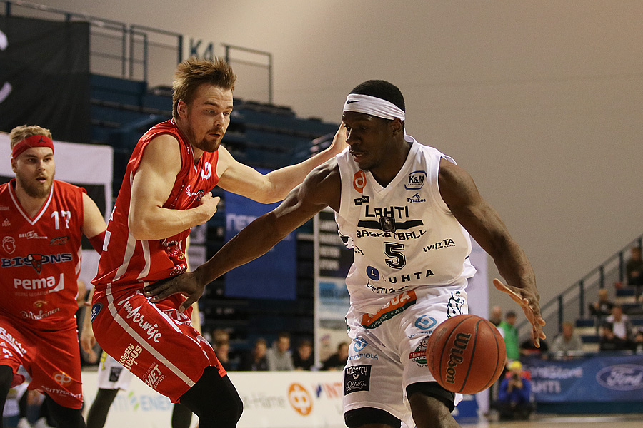 15.4.2019 - (Lahti Basketball-Bisons)