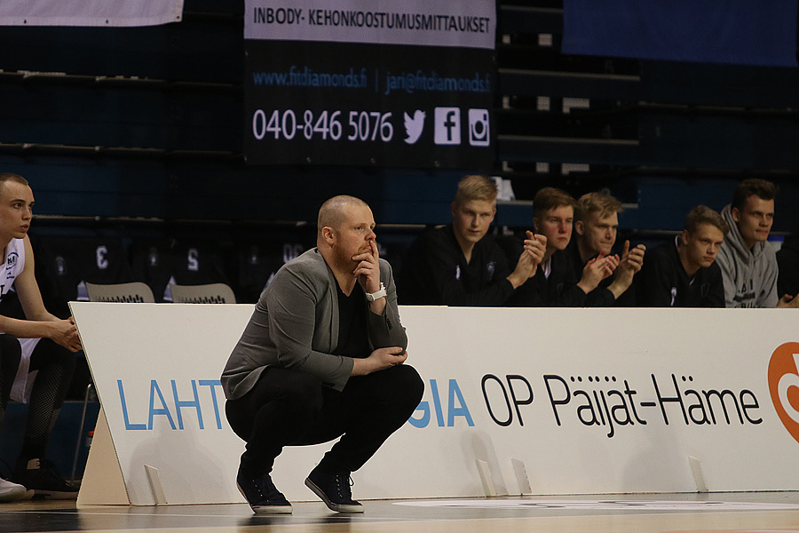 15.4.2019 - (Lahti Basketball-Bisons)