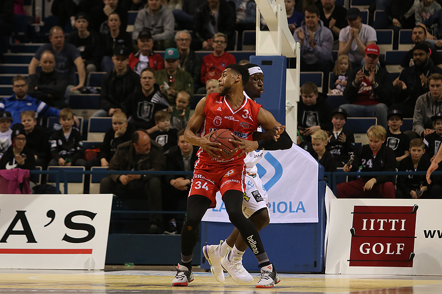 15.4.2019 - (Lahti Basketball-Bisons)