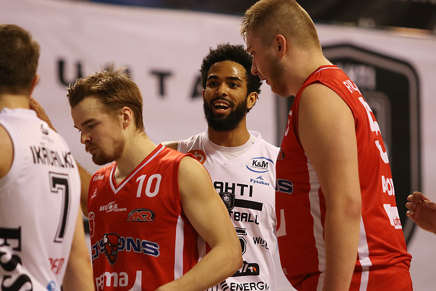 15.4.2019 - (Lahti Basketball-Bisons)