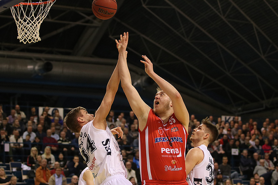 15.4.2019 - (Lahti Basketball-Bisons)