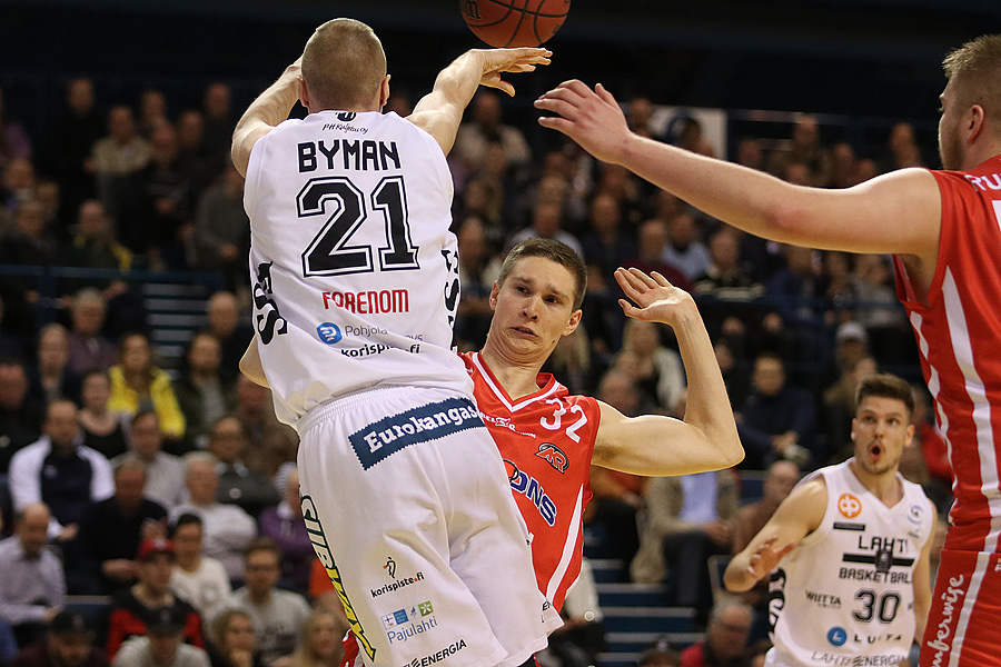 15.4.2019 - (Lahti Basketball-Bisons)