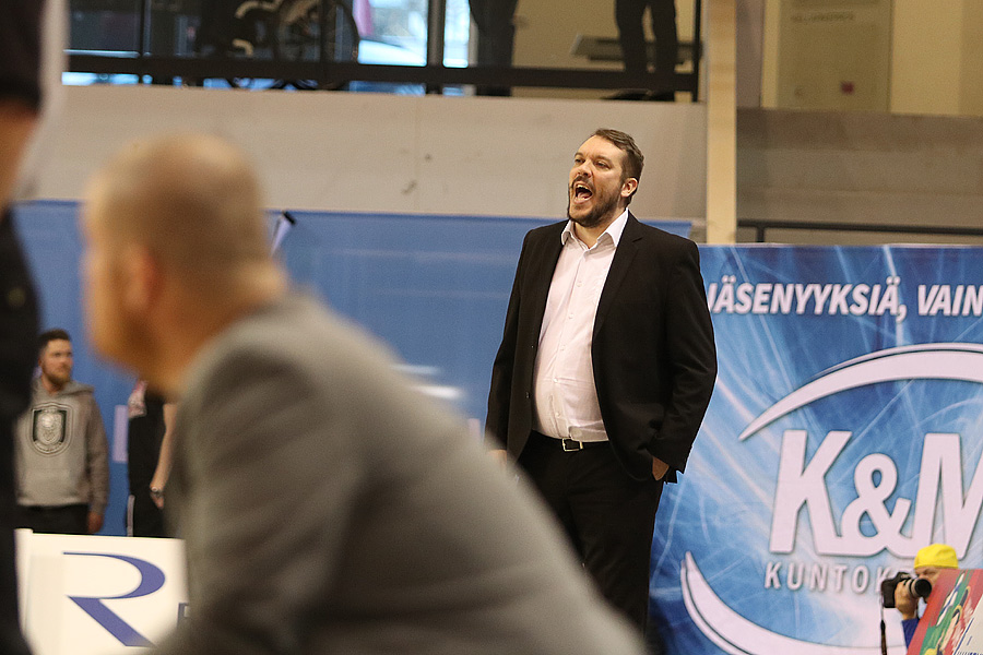 15.4.2019 - (Lahti Basketball-Bisons)