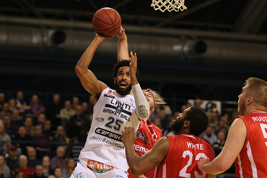 15.4.2019 - (Lahti Basketball-Bisons)